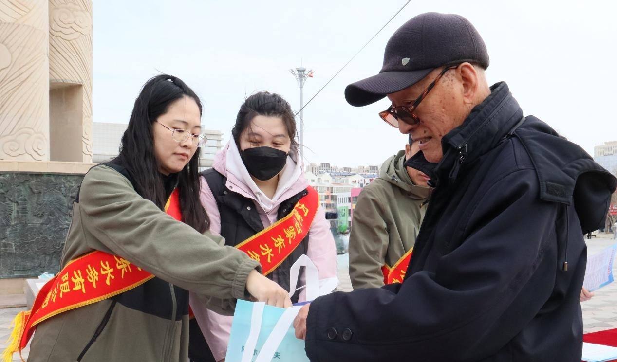 图片15.jpg