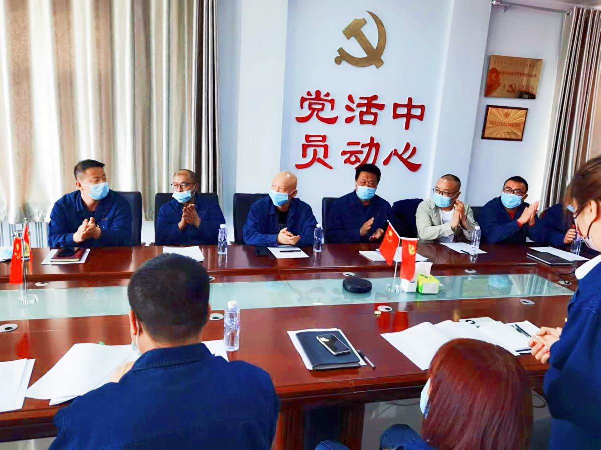 图片2.png 图片2.png